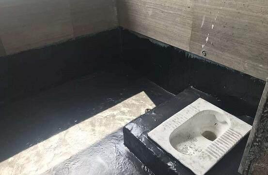 蹲便器
